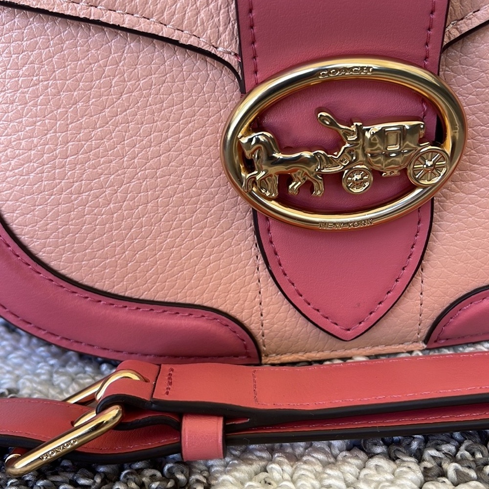 Coach Georgie Saddle Bag In Colorblock
Gold/Faded Blush/Taffy - Picture 14 of 16